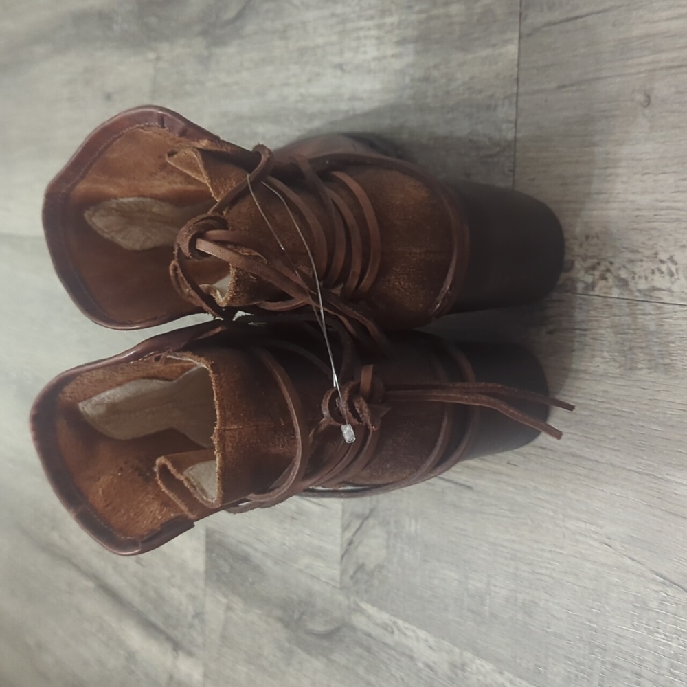 Freebird Casey Boots - Picture 6 of 12